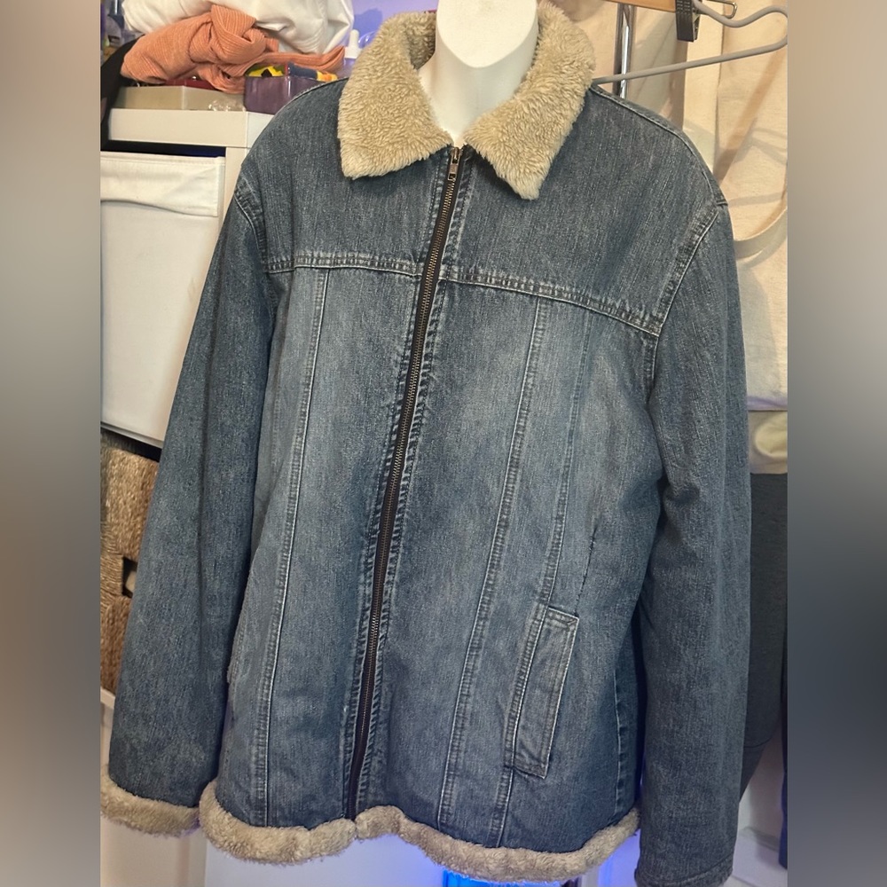 BB—Jean jacket - Picture 14 of 14